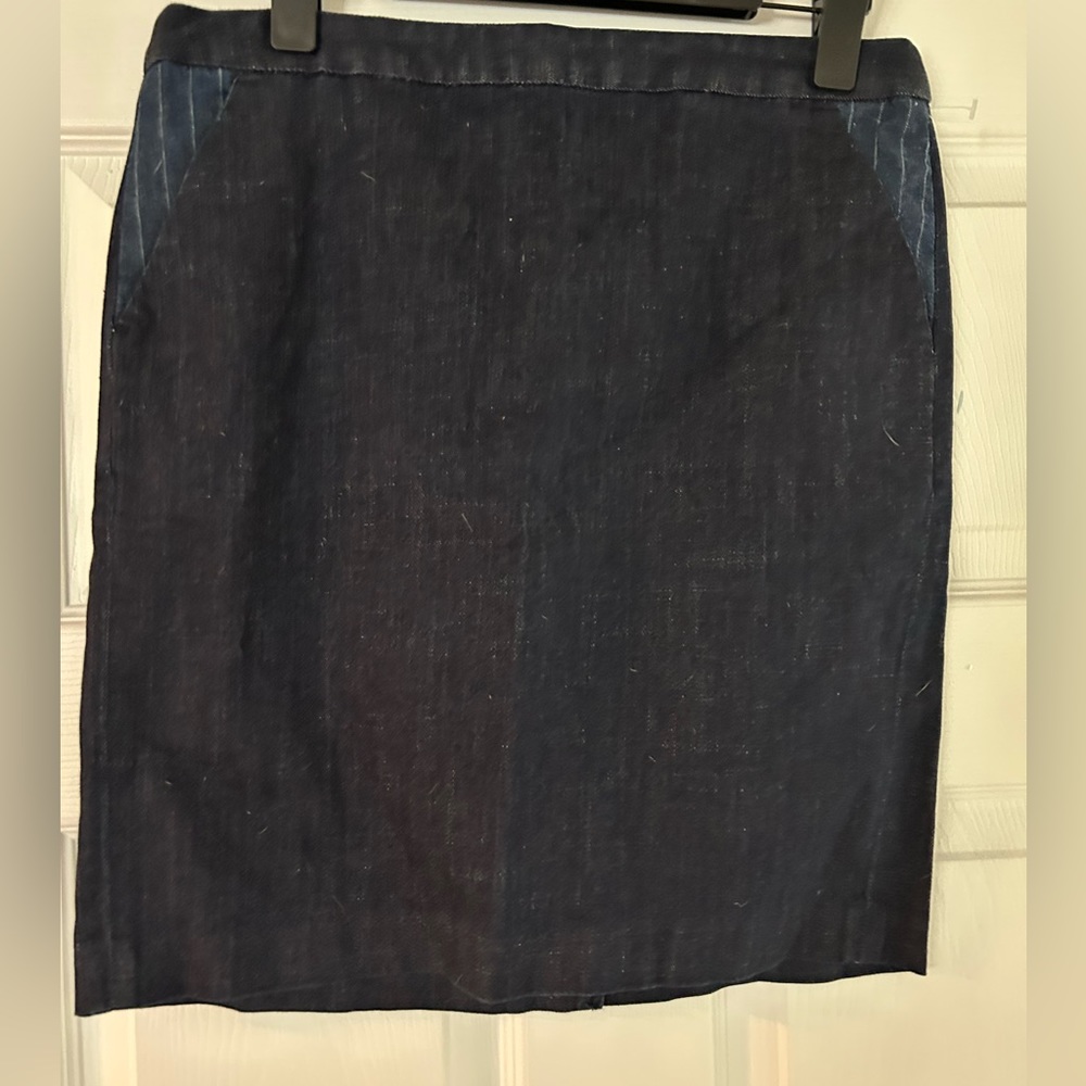 Tommy Hilfiger women’s denim skirt size 8